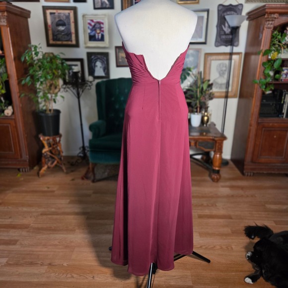 Alfred Angelo Signature Strapless Burgundy Gown Pleated Gown Formal Dress - Picture 4 of 7
